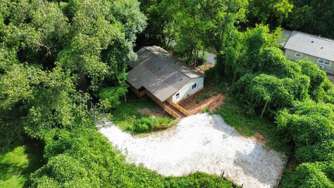 Photo - 7712 Sevierville Pike