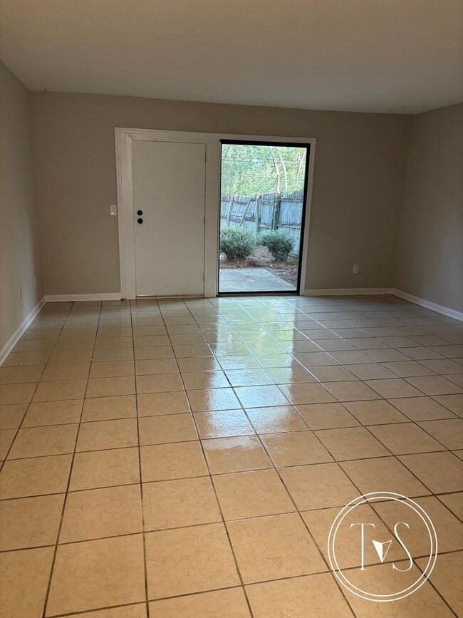 Photo - RATE DROP ALERT (was $1400/month) and SUMM...