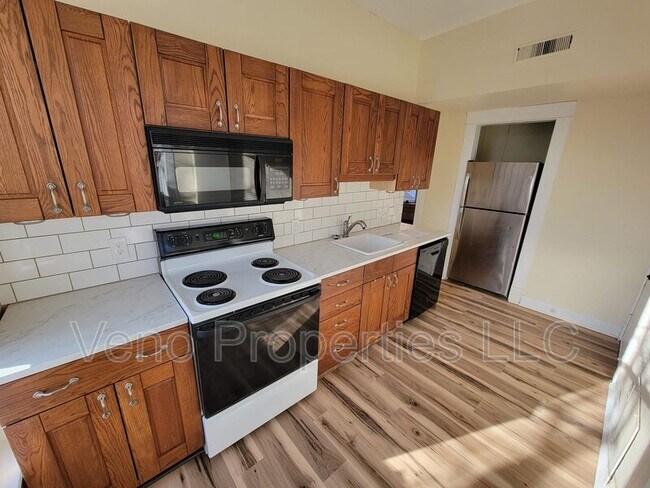 Photo - 156 4th St Unidad 3