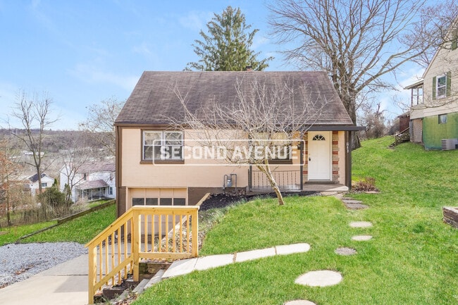 Photo - 223 Auburn St