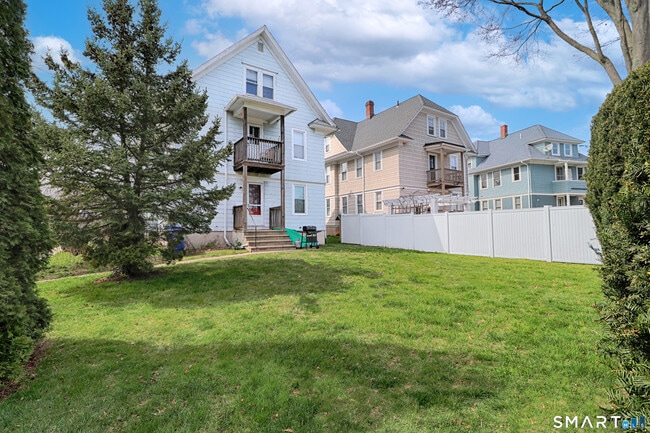 Photo - 356-358-358 Midland St Unit 3