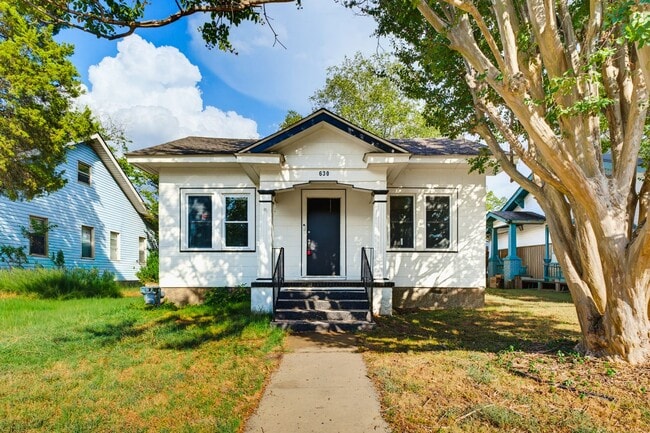 630 Clifton Ct