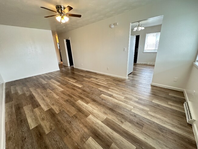 Photo - 3318 W 4th St Unit 3320