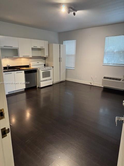 Photo - 7734 Abbott Ave Unidad 103 Rental