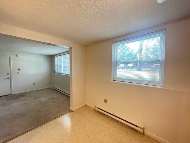 Photo - 177 Loudon Rd Unit 203