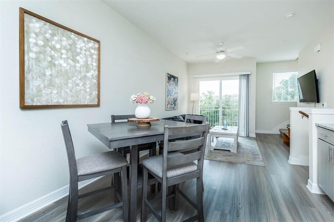 Photo - 1201 W Whitestone Blvd Unit C-103