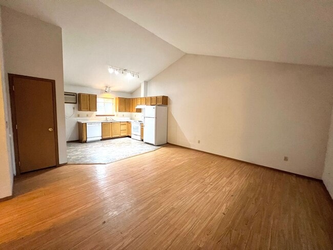 Photo - 1007 E 19th Ave Unit B