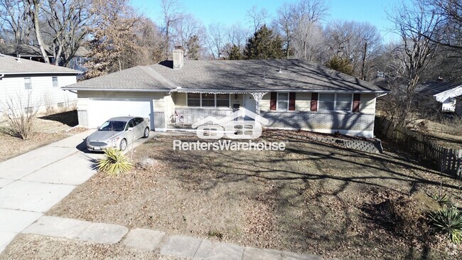 Building Photo - 1318 E 100 Terrace Rental
