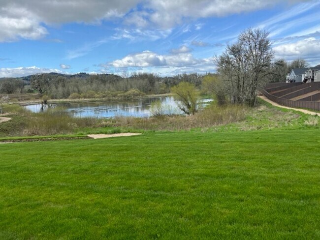 Photo - $500 OFF FIRST FULL MONTH! 3 Bedroom / 2.5...