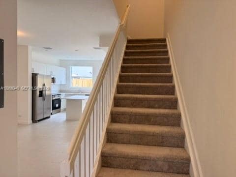 Photo - 2560 SE 25th Ct