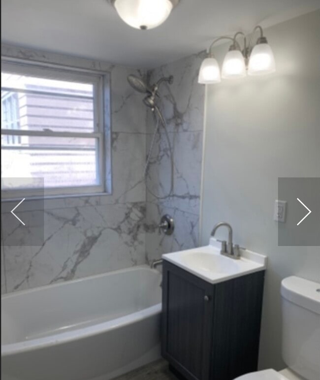 Photo - 2847 W Berwyn Ave Unidad 1