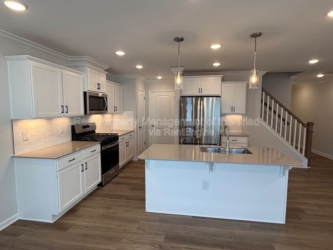 Photo - 907 Elderberry Wy