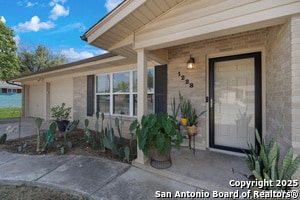 Photo - 1228 Rivercrest Dr