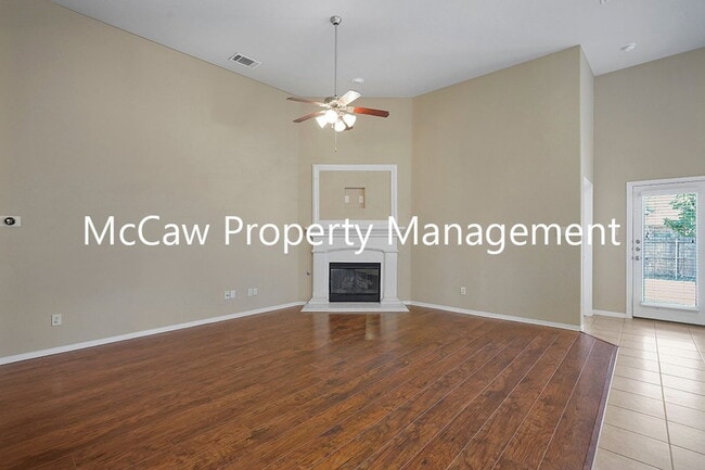 Photo - 11928 Sundog Way