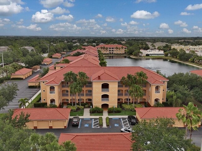 Building Photo - 150 L Pavia Blvd Unit 13
