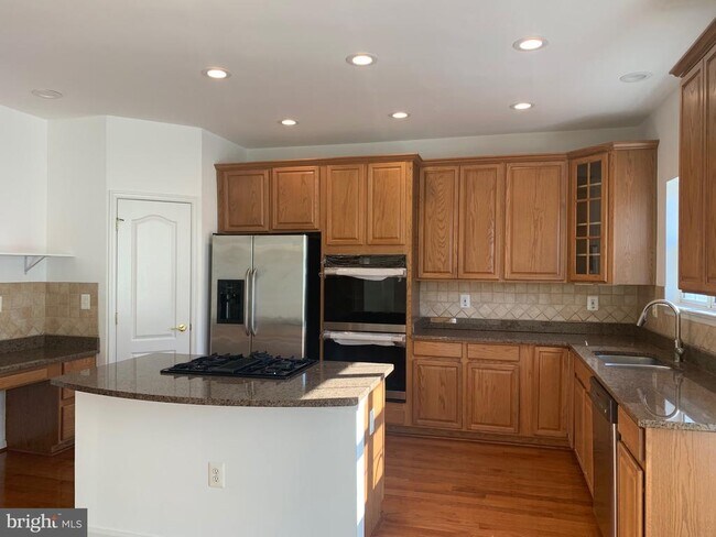 Photo - 9793 Corbett Pl