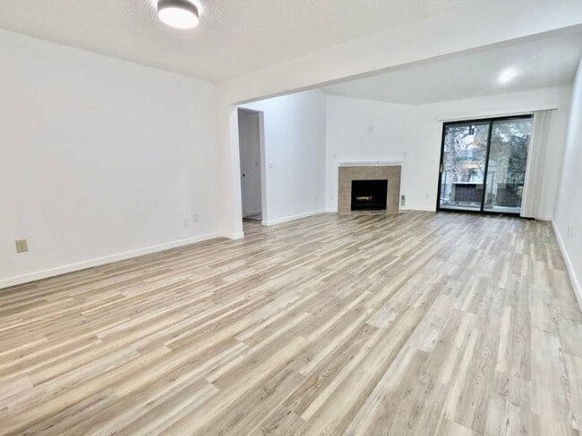 Photo - Stunning 2 Bedroom Condo with Fireplace, Modern Upgrades and Air Conditioning!