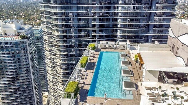Photo - 1010 Brickell Ave Unit 2708