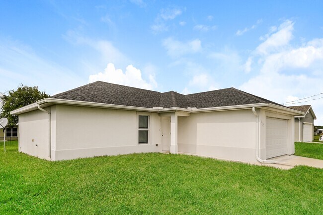 Photo - 1193 Venus Lp