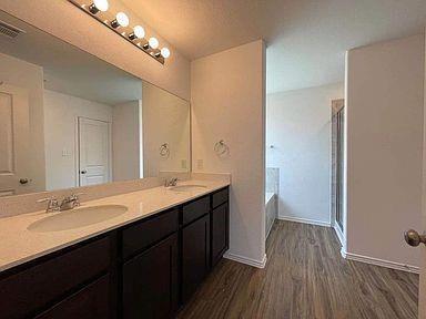 Photo - 601 Chickasaw Ln