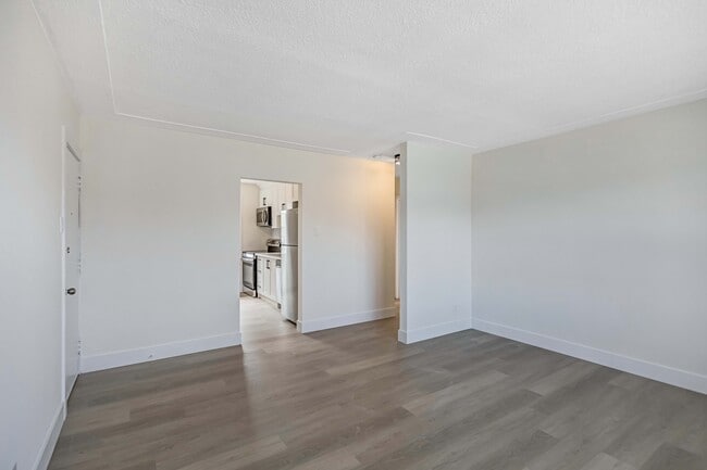 Photo - 1889 Wavell St Unit Upper