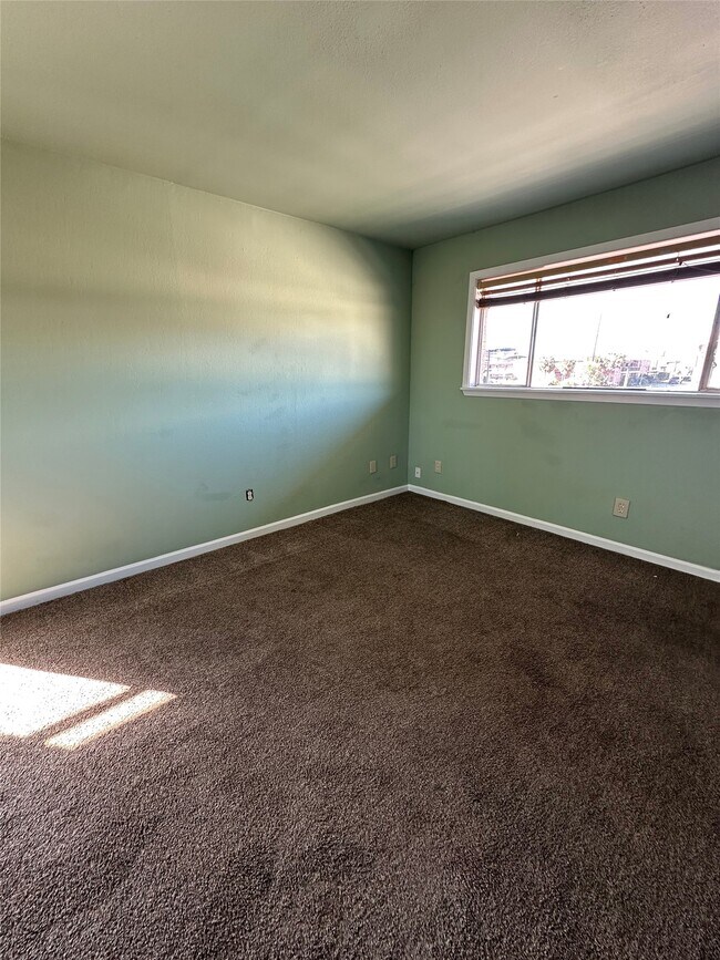 Photo - 516 Holiday Dr Unit 66