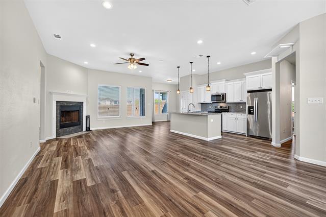 Photo - 1020 Silverton Dr