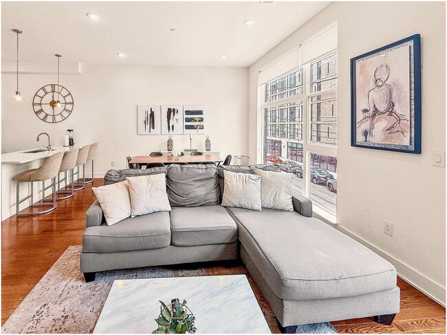 Photo - 1115 Germantown Ave Unidad ID1285555P