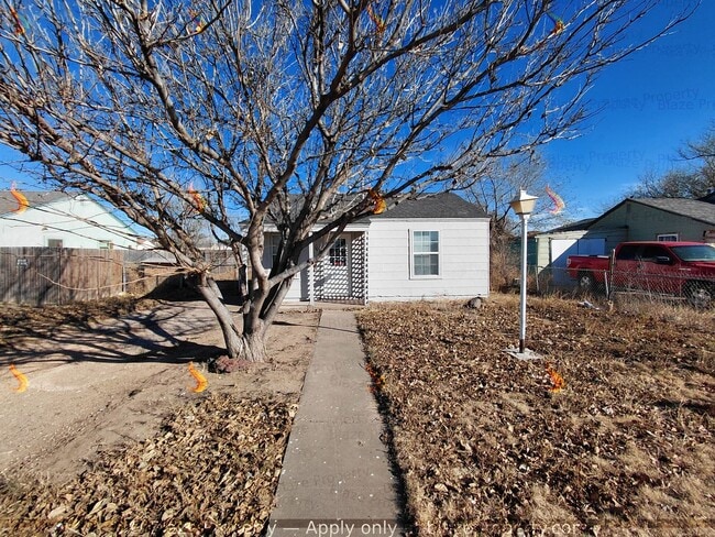 Building Photo - Fully Renovated Home with Spacious Yard – Move-In Ready!