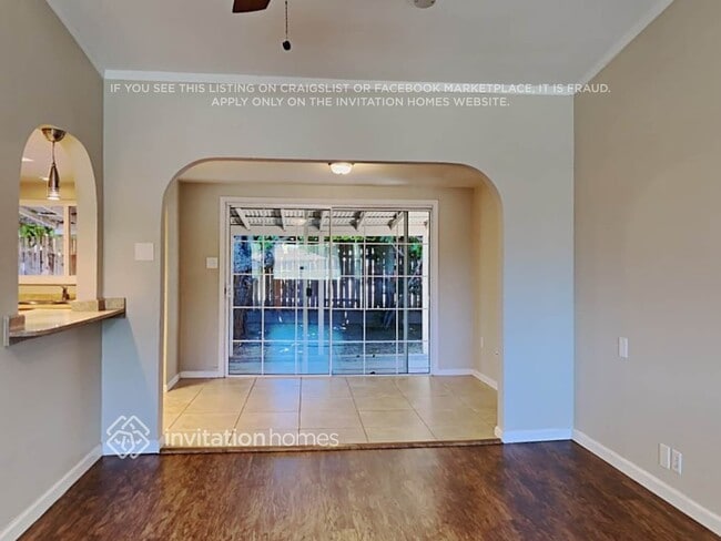 Photo - 3413 Lerwick Rd