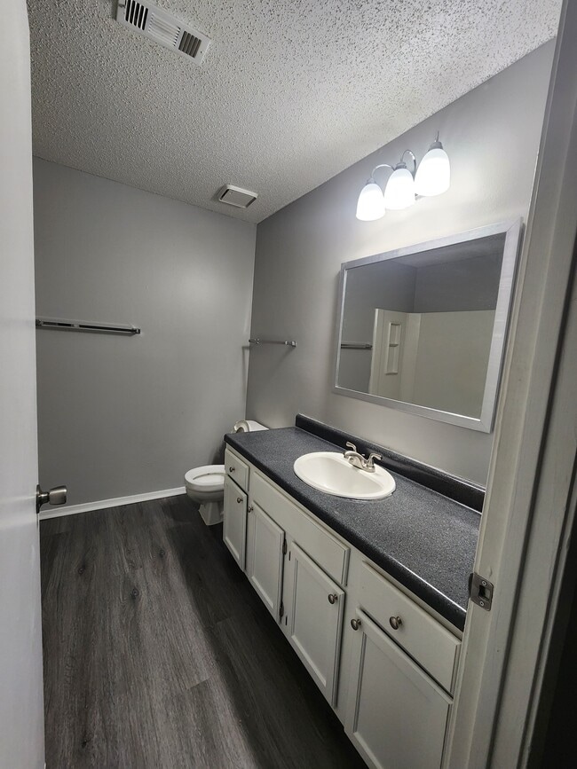 Photo - Westbury Park Apartments