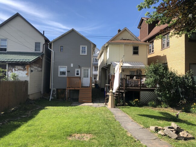 Photo - 207 W Church St