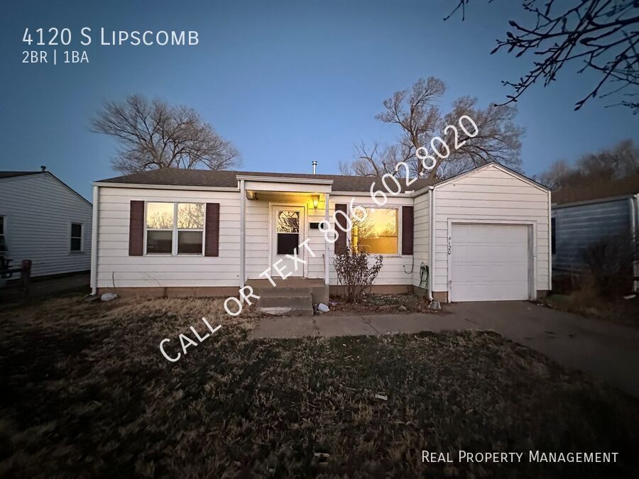 2 bed 1 bath home with single car garage! - 2 bed 1 bath home with single car garage!