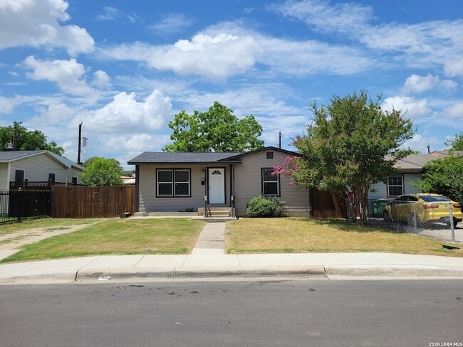 Photo - 119 Venice St