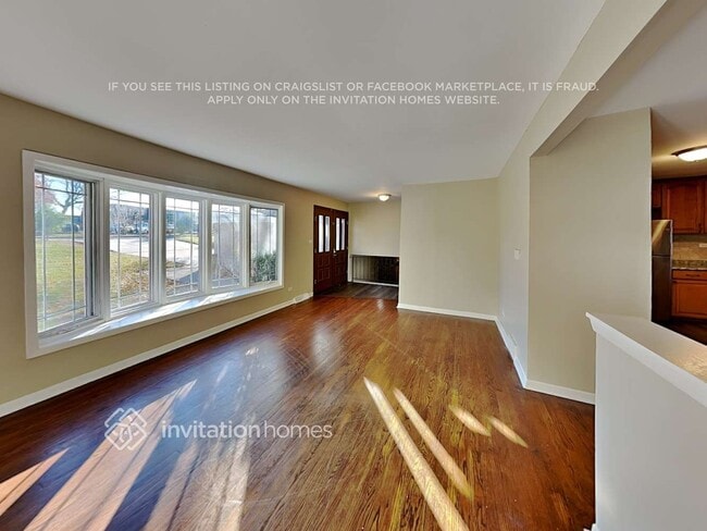 Photo - 9922 S 86th Ave