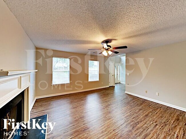 Photo - 10697 Tara Village Way