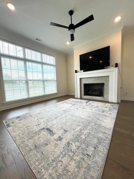 Photo - 4826 Annabell Cir S