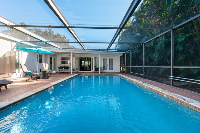 Photo - 4799 NW 5th Ave