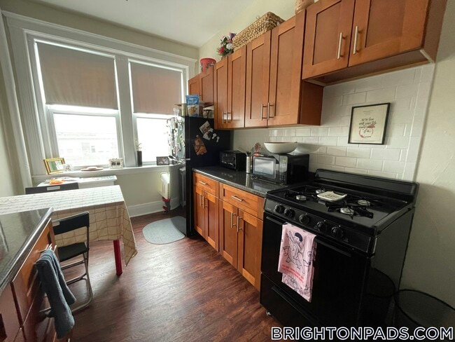 Photo - 1800 Commonwealth Ave Unit 29