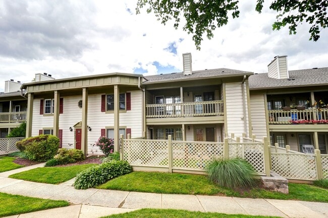 Photo - Beautiful 2-Bedroom 2-Bathroom Condo with Loft In The Heart of Germantown Unit B