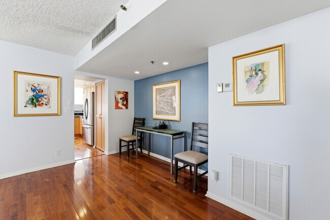 Photo - 1361 S Ocean Blvd Unidad 808