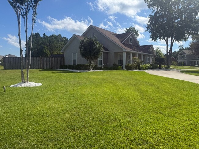 Photo - 31 Wellington Cir