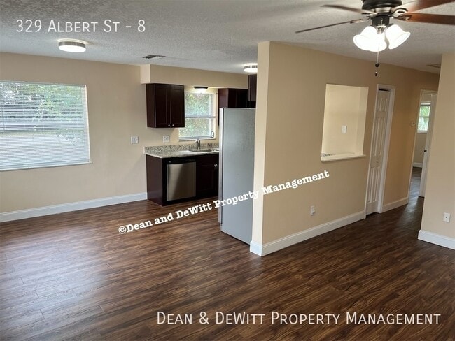 Photo - 2 Bed/1 Bath - Unit 8