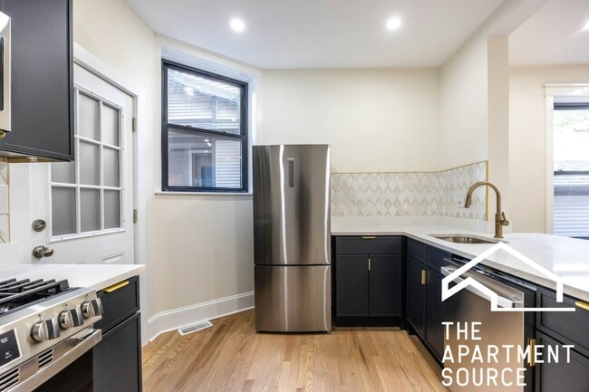 Photo - 4638 N Hamilton Ave Unit 1N