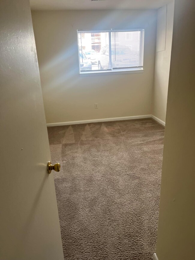 Photo - 1208 University Terrace House