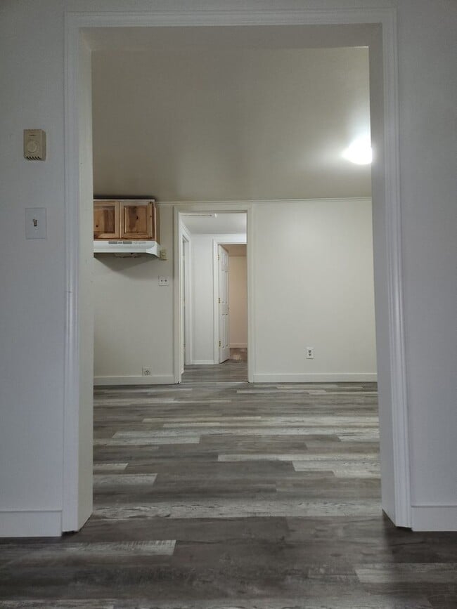 Photo - Charming 3-Bedroom with fresh new interior!