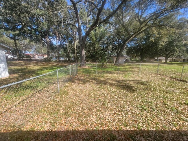 Photo - 5413 McLeod Dr