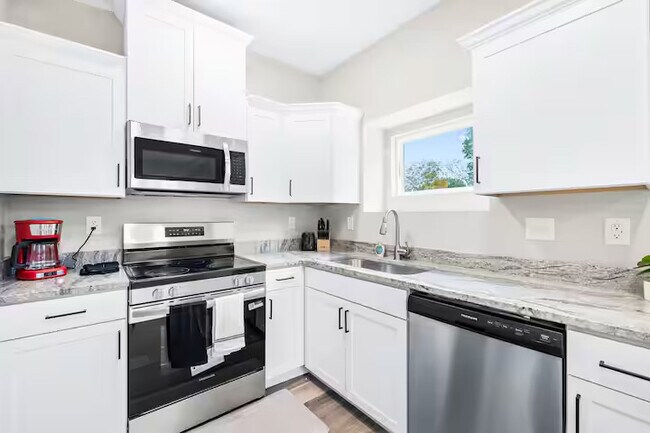 Photo - Room in Townhome on Mobley St