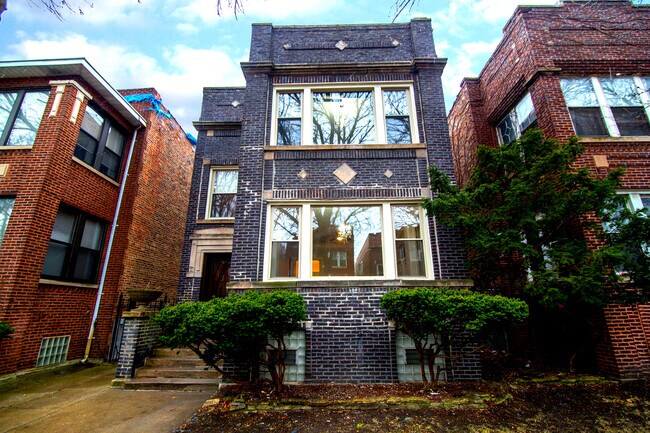 Photo - 7432 S Rhodes Ave House
