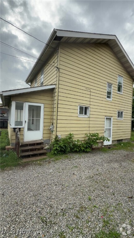 Building Photo - 1057 Joy Ave Rental